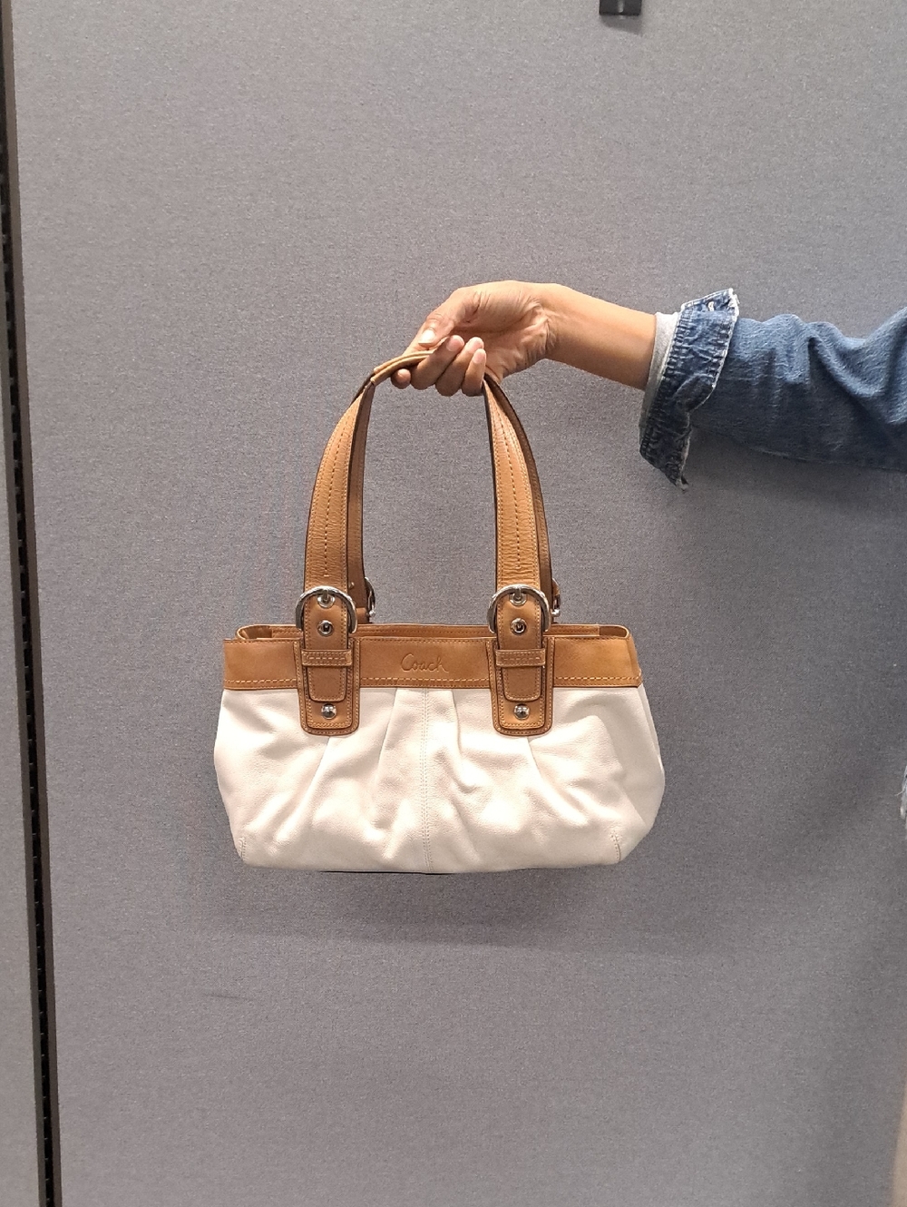 Coach Lane Colorblock Satchel Bag February 2010. Summer Bag💚💙🩵🩷🧡❤️💛
